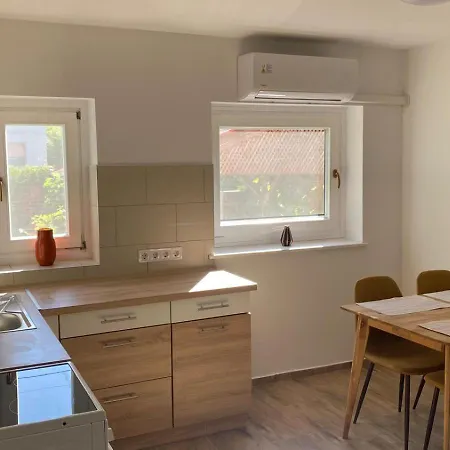 Apartment Gerbera Ábrahámhegy